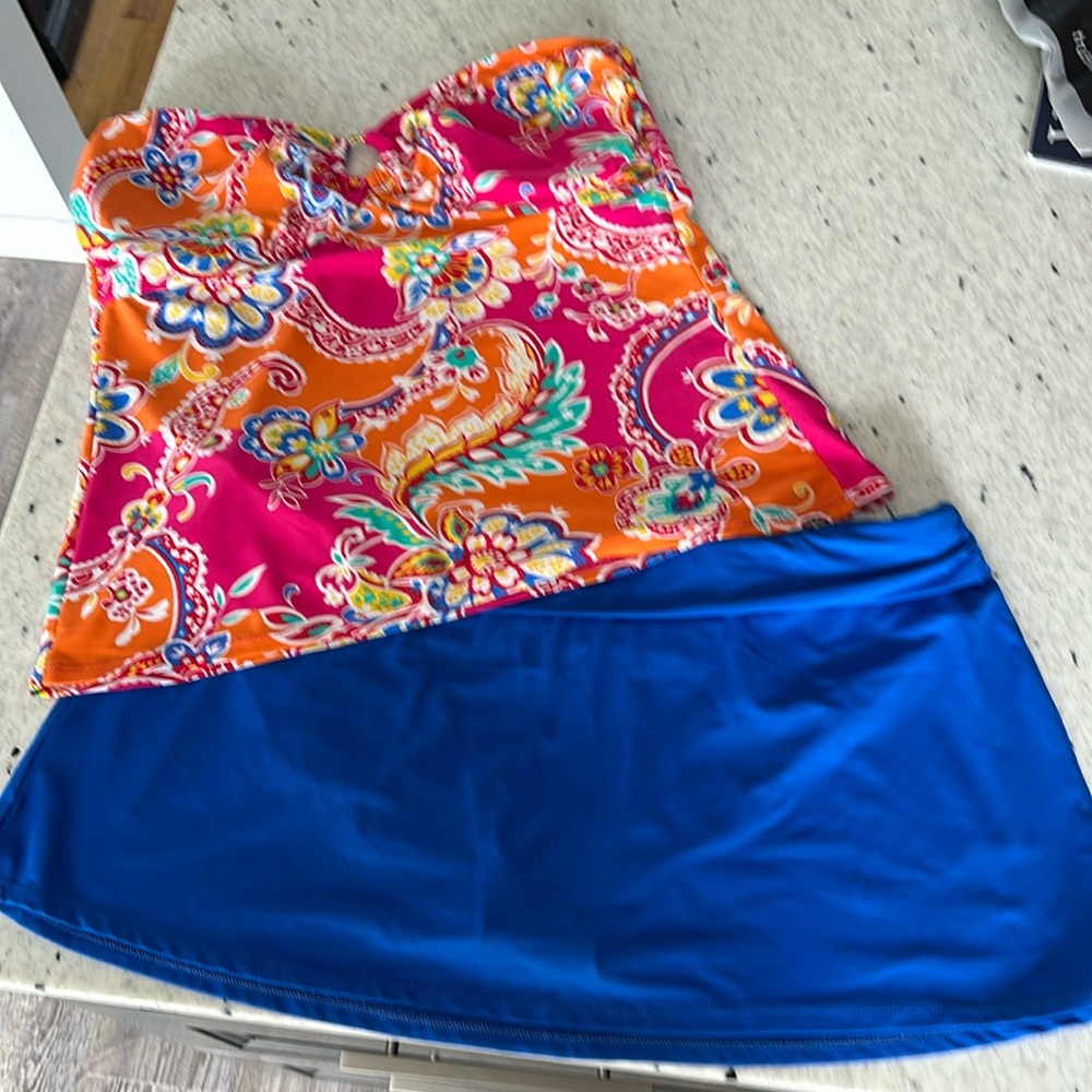 EUC 2 piece bathing suit